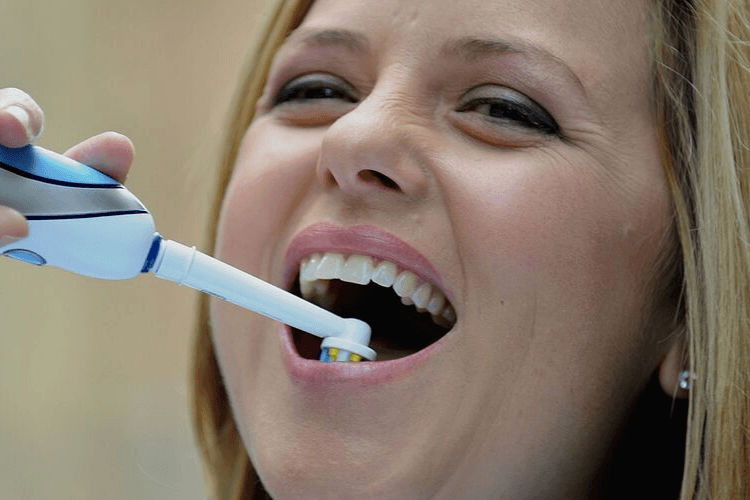 consequences-dune-mauvaise-hygiene-bucco-dentaire-pdf mauvais-soins-dentaires